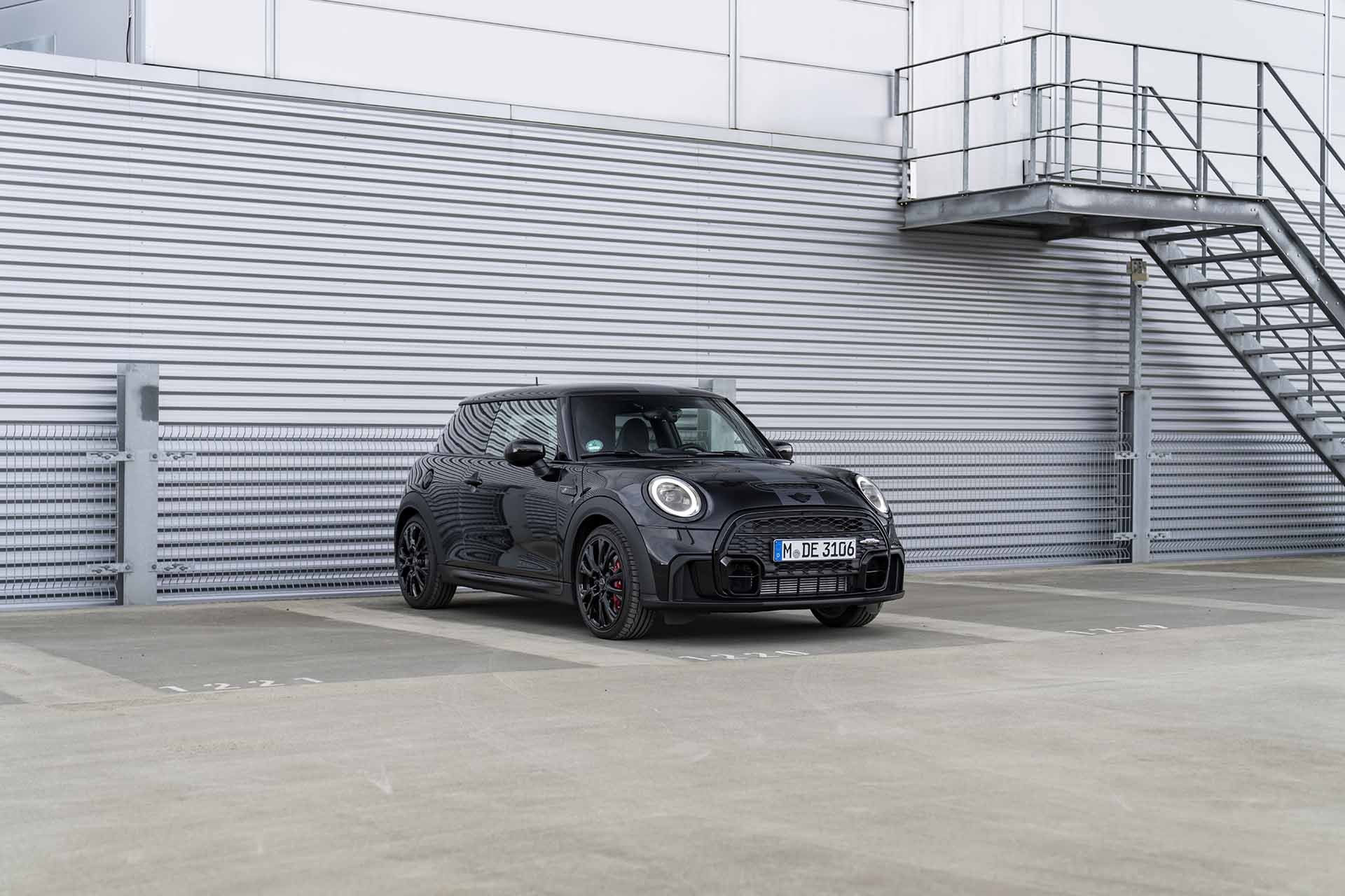 Mini John Cooper Works 1to6 Edition-1