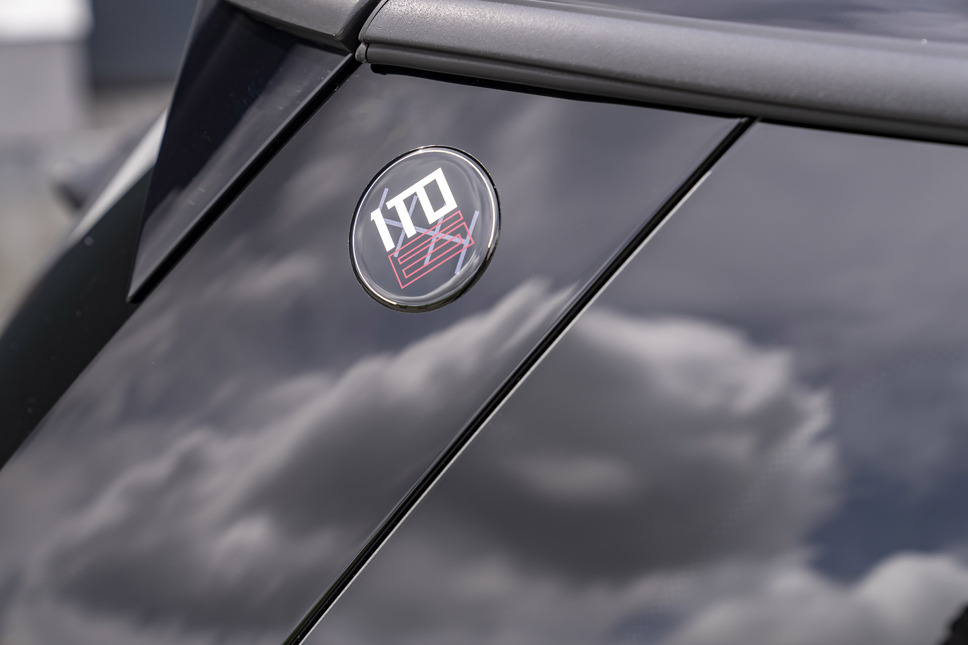手擼情懷總是詩，Mini JCW 1to6 特仕版正式推出、全球僅有 999 輛配額！