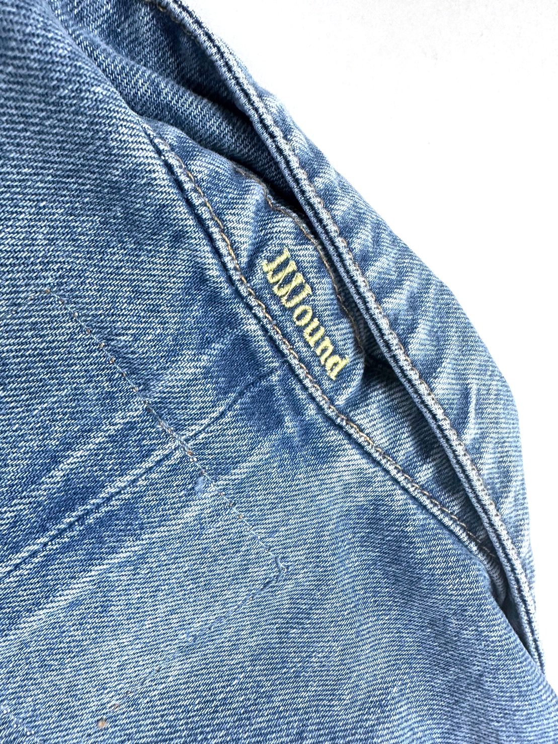 COOL 開箱｜經典不失細節的牛王！細覽 JJJJound x Levi’s® 首次聯乘系列