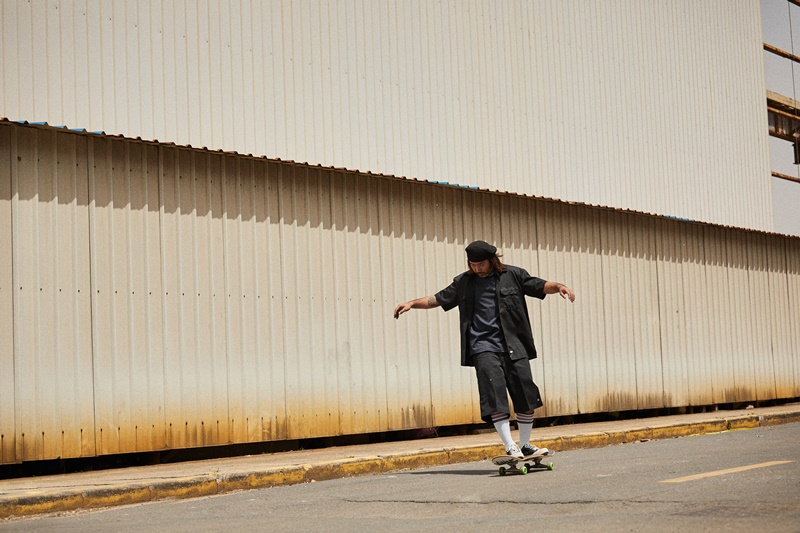 Dickies 攜手第一位登上權威滑板雜誌《Thrasher Magazine》的華人選手許瑩演繹經典 874 ！