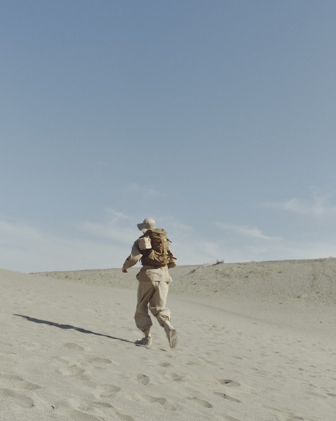 戰鬥感沙漠迷彩注入！ INVINCIBLE® x Helinox 「Tactical Storm」重磅限定聯名再襲