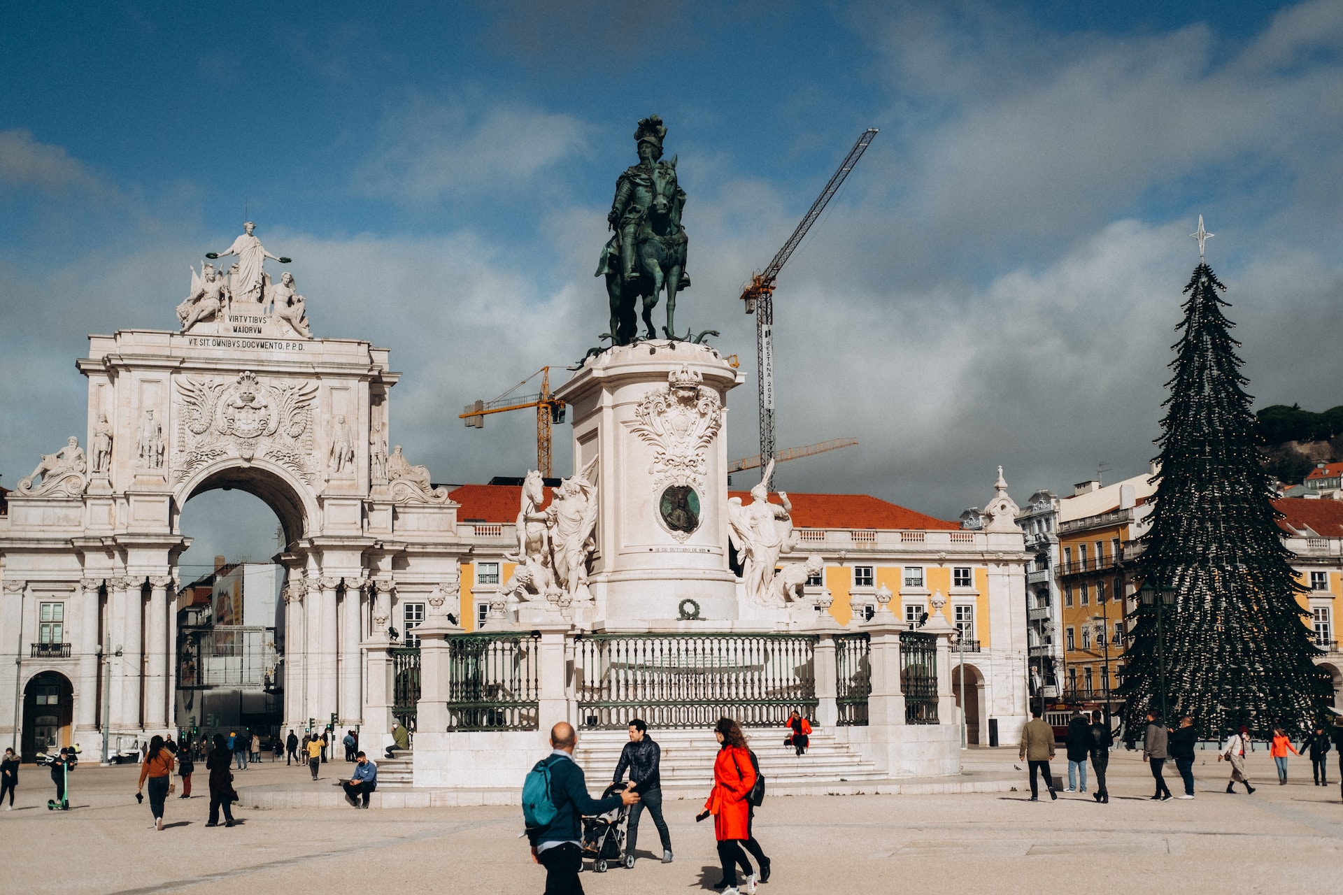 葡萄牙里斯本具代表性的奧古斯塔街凱旋門（Arco da Rua Augusta）