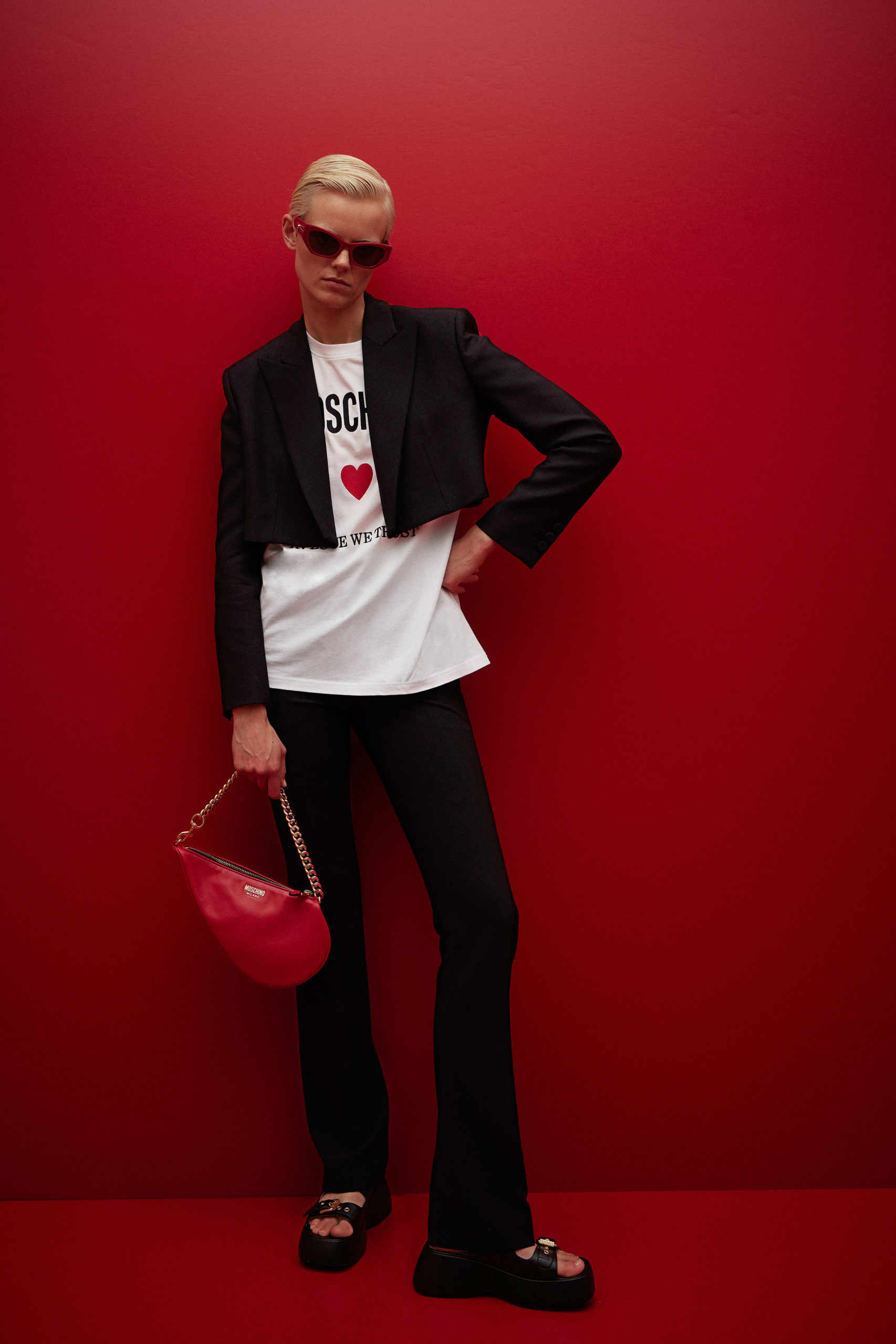 100% 純正 MOSCHINO！MOSCHINO 2024 早春女裝系列與春夏男裝系列釋出！