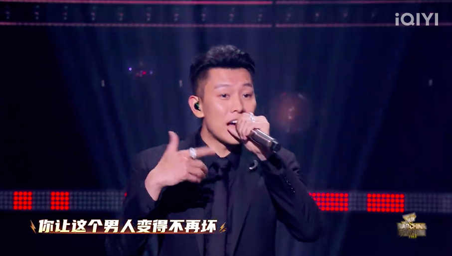 頑童內戰正式上演！瘦子 E.so 組大勝小春組，兩人暖心擁抱展現兄弟情深！