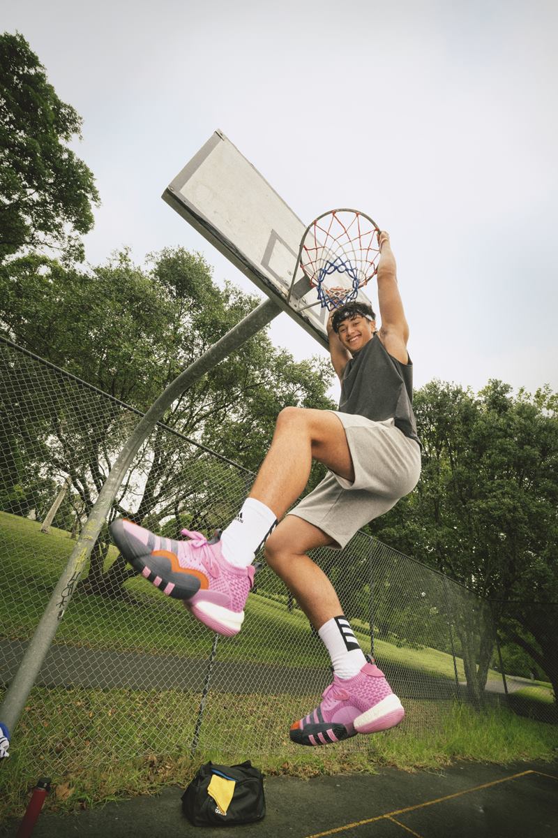 響應地球環保！adidas 再攜手海洋環保組織 Parley 打造聯名鞋款，加碼「為地球而動」捐款活動！