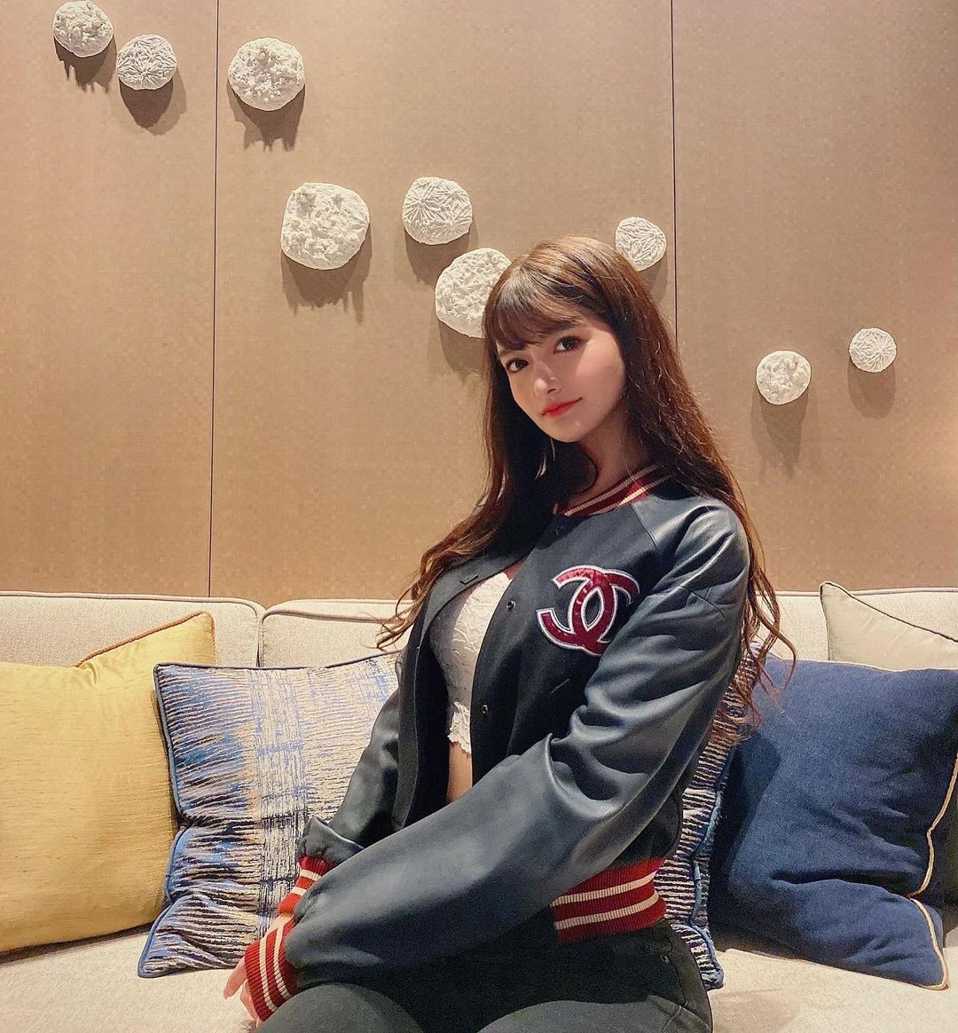 5 月才剛來過台灣！日向真凜突宣佈離開 AV 女優　自認「自己技術不足」閃電引退