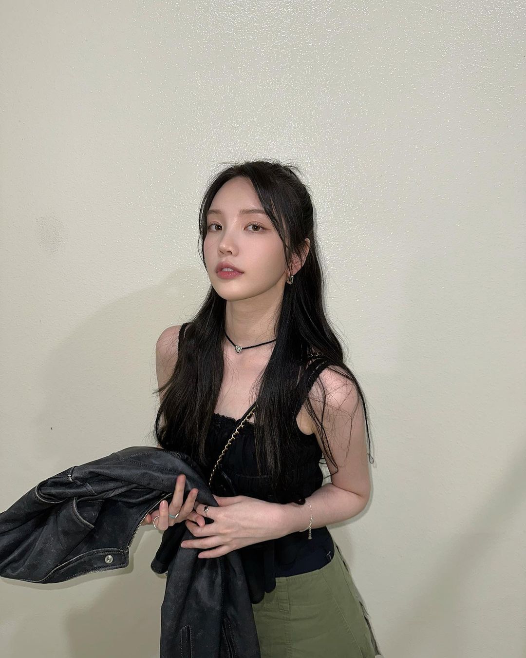 朴敘俊緋聞女友大起底！百萬網紅金秀妍是 Jennie 、鄭好娟閨蜜，還是實力派歌手！