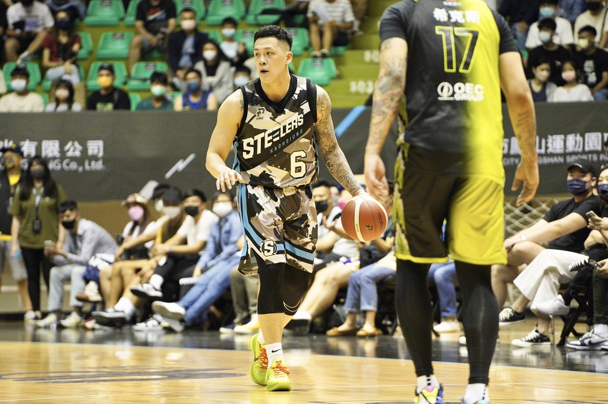 P. LEAGUE+