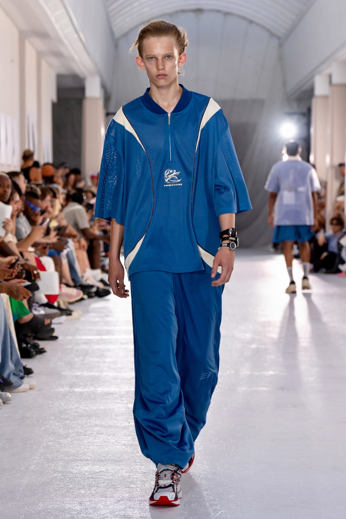 NBA 籃球巨星出現其中？「台灣之光」NAMESAKE  2024 春夏系列於巴黎時裝週登場！