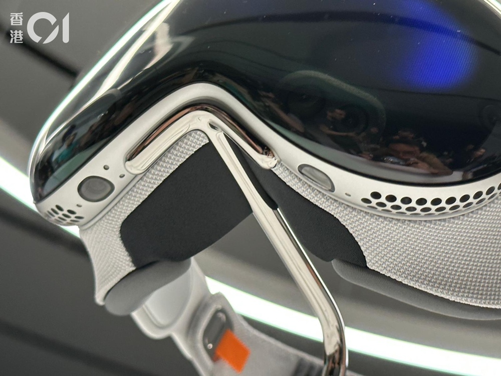 10 萬元蘋果滑雪鏡！Apple Vision Pro 實機搶先看｜WWDC 2023 現場直擊