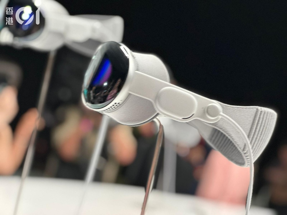 10 萬元蘋果滑雪鏡！Apple Vision Pro 實機搶先看｜WWDC 2023 現場直擊