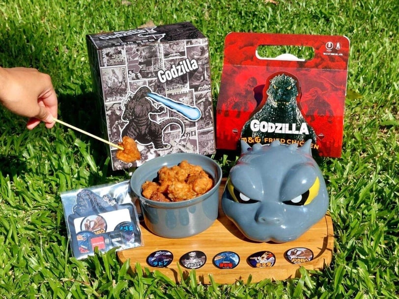 繼光香香雞╳哥吉拉聯名！台灣限定「怪獸造型碗+哥吉拉重量餐」，限定主題店粉絲必去！