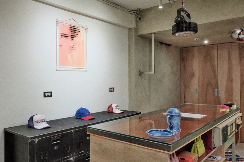 國內外新銳品牌這裡買！時尚選品店 Road Sign 台北實體店重磅開幕，首波聯手 NAMESAKE 打造快閃店！