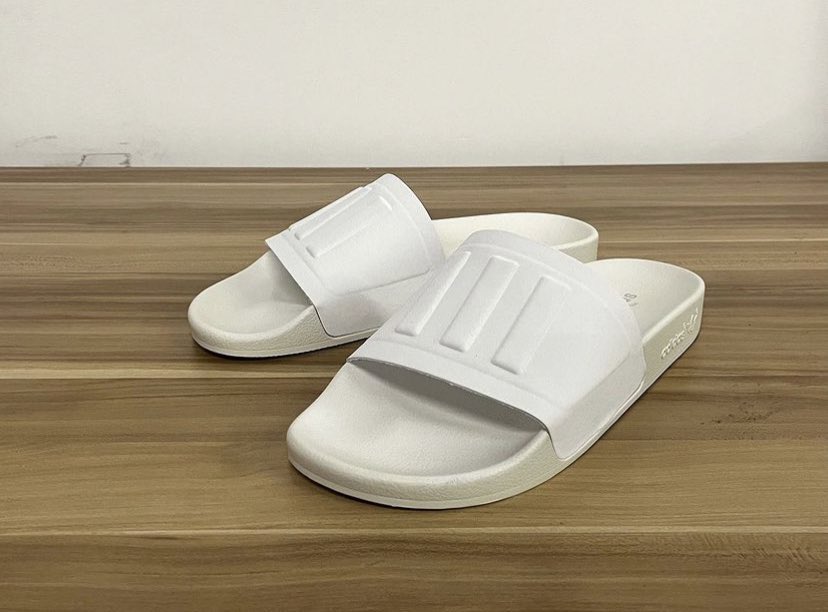 官方發聲了！Fear of God 出面闢謠 adidas 聯名拖鞋並不屬實