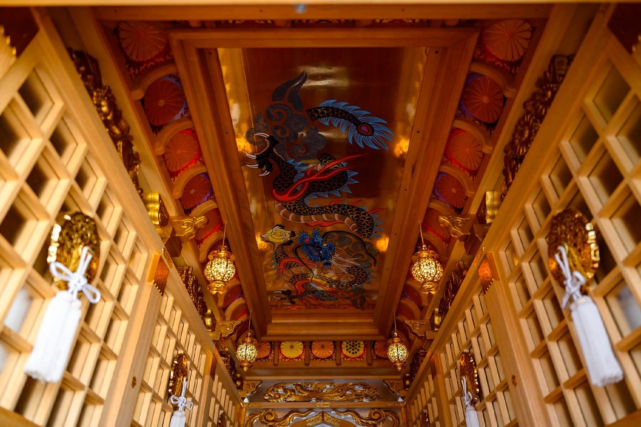 別買超跑了！豐田 Toyota 出品「靈車」特殊車型正式拍售，開在路上絕對夠潮！