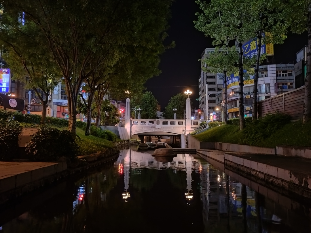 COOL開箱｜Sony Xperia 10 V 獨樹一格的日系輕量美型機！續航表現、夜拍效果...中階手機模範生