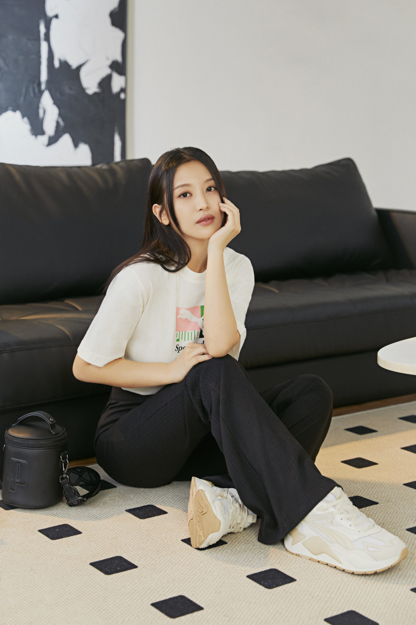 女神夏日OOTD 開課啦！準備好筆記：「PUMA RS-X 復古老爹鞋是關鍵！」跟著SnowBaby蔡瑞雪腳步走就對了！