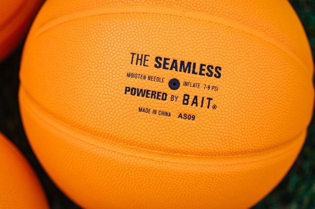 打進 NBA 不是夢想？BAIT x 《七龍珠 Z》「聯名龍珠籃球」即將發售，網：「我要打敗喬丹」