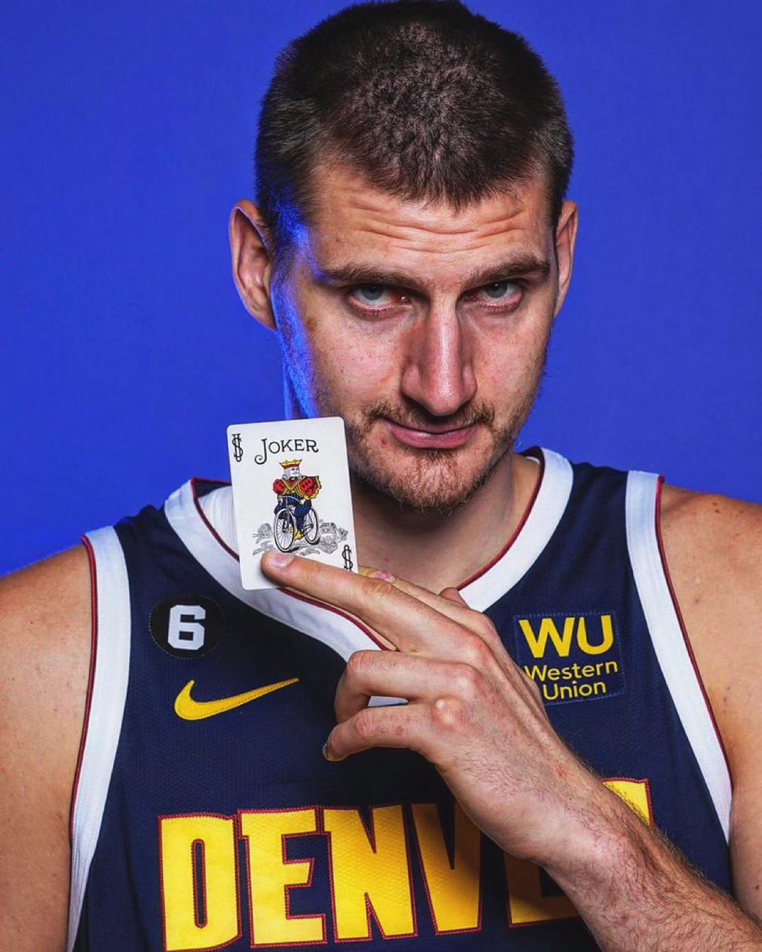 Jokic 簽甜瓜金塊球衣？球迷分享「與最偉大球員的奇遇記」網封 NBA 陶淵明