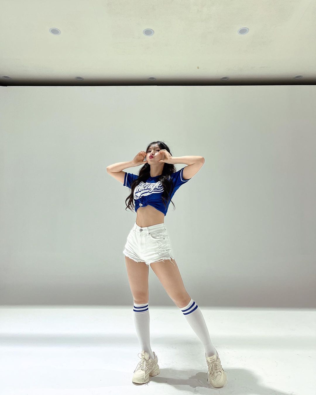 颱風天餐廳吃飯巧遇野生李多慧！真實狀態 0 偽裝粉絲甜喊：我老婆