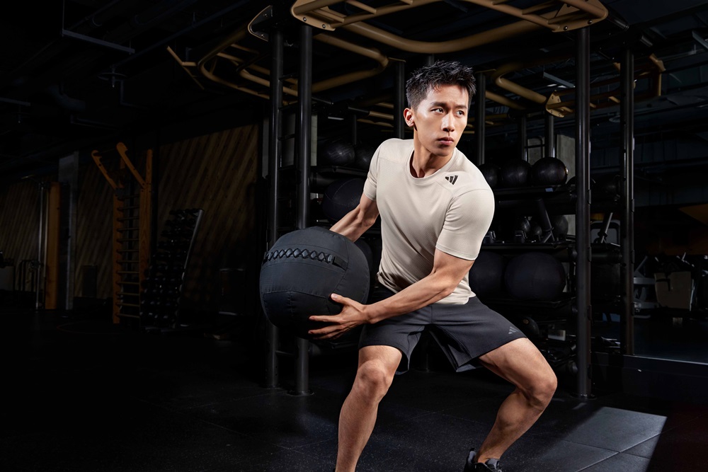 助你夏日練就好身材！adidas 全新 STRENGTH 肌力訓練裝備嶄新登場