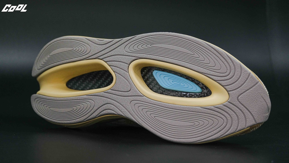 COOL 開箱｜羅盤 Logo 後跟太銷魂！Stone Island x New Balance FuelCell C_1 實鞋近賞