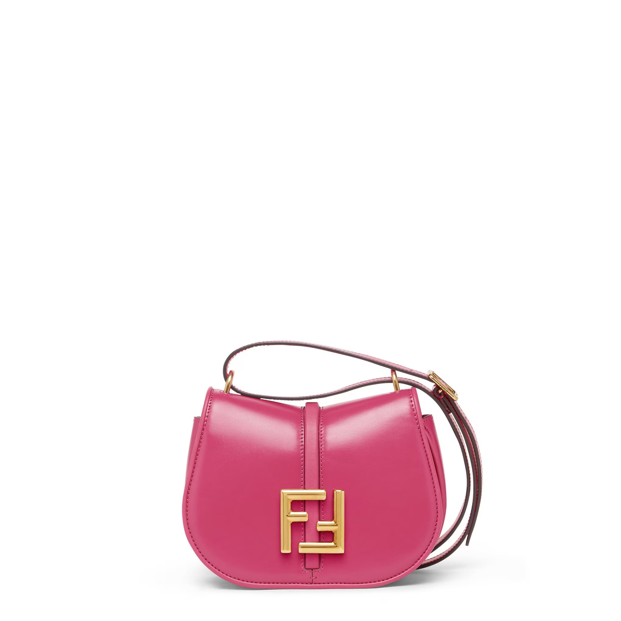 時尚前衛的外型，極為實用的設計！FENDI 2023-24 秋冬男裝及 FENDI C’mon 包款登場！