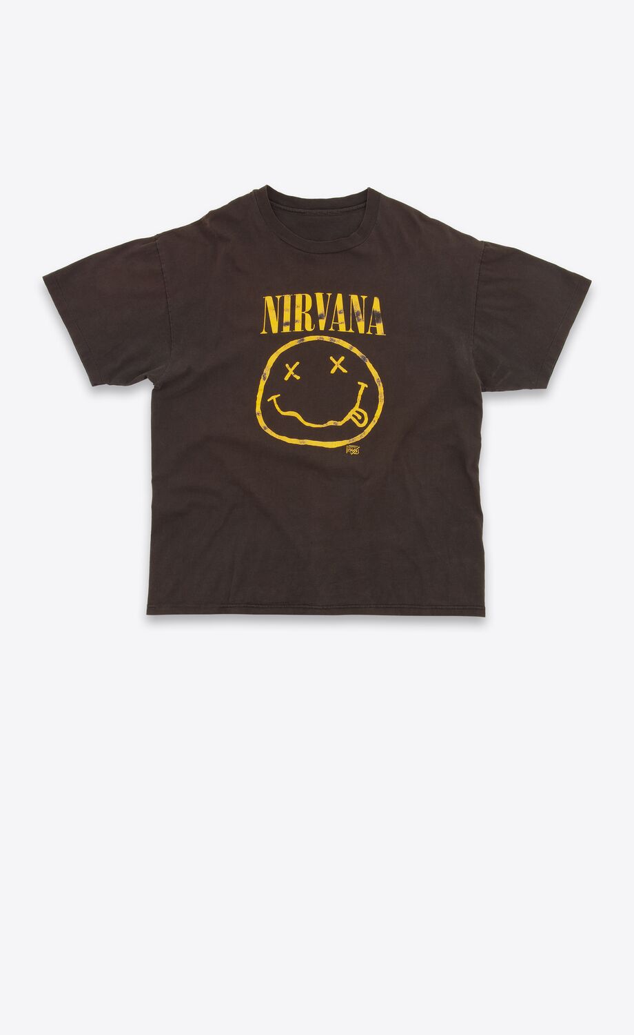 Nirvana、 Kurt Cobain 都在內！Saint Laurent 推出近 15 萬元的古著「樂團 Tee」，你買單嗎？