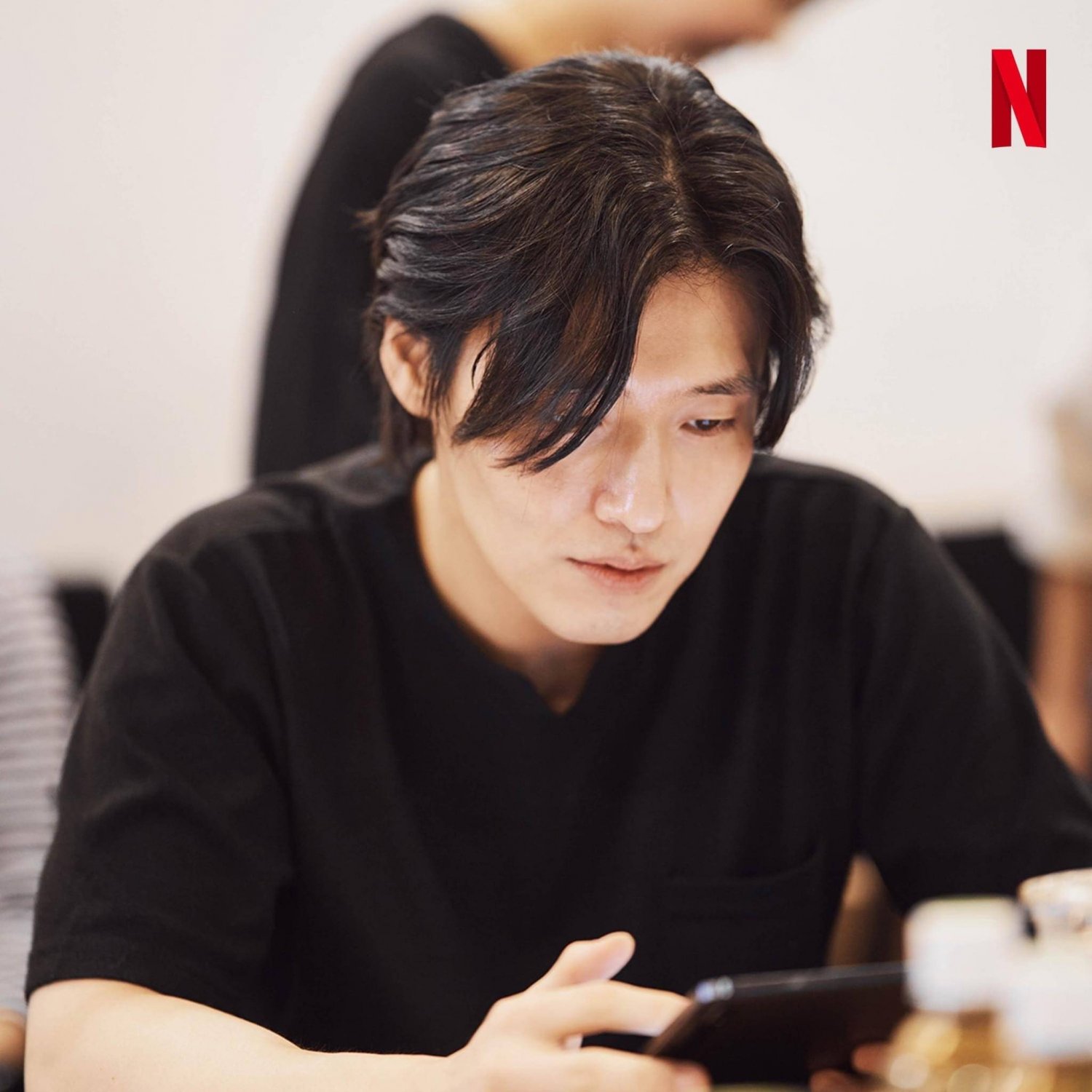 T.O.P 加盟《魷魚遊戲 2 》內幕曝光！團隊曾準備兩個版本　當天才確定出演