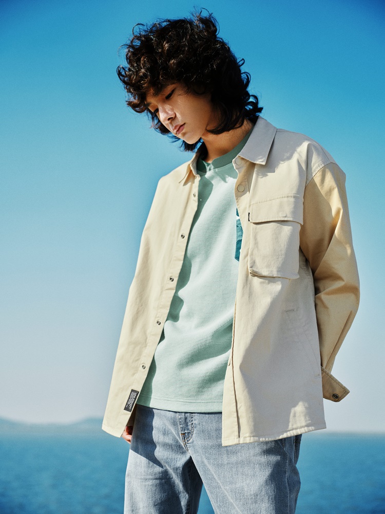 Levi’s® Performance 2.0 再進化「 COOL 」登盛夏，要你裡外都涼！