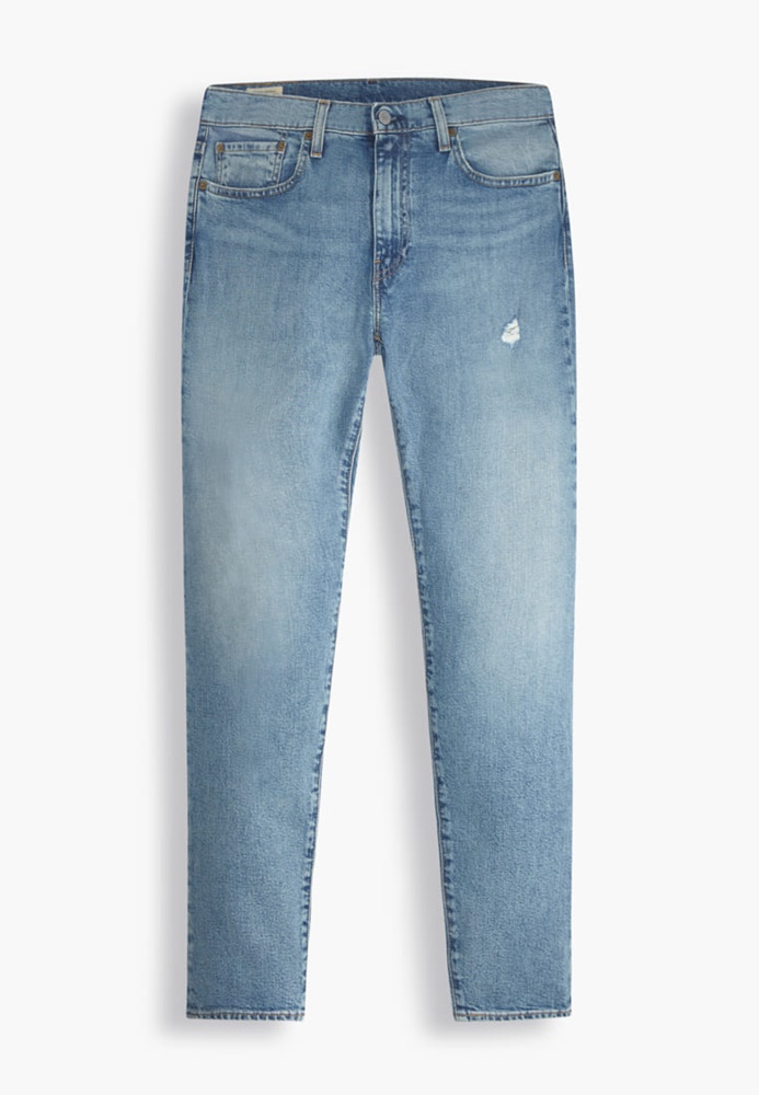 涼感和彈性再提升！ Levi’s® Performance 2.0 再進化「 COOL 」登盛夏，要你裡外都涼！