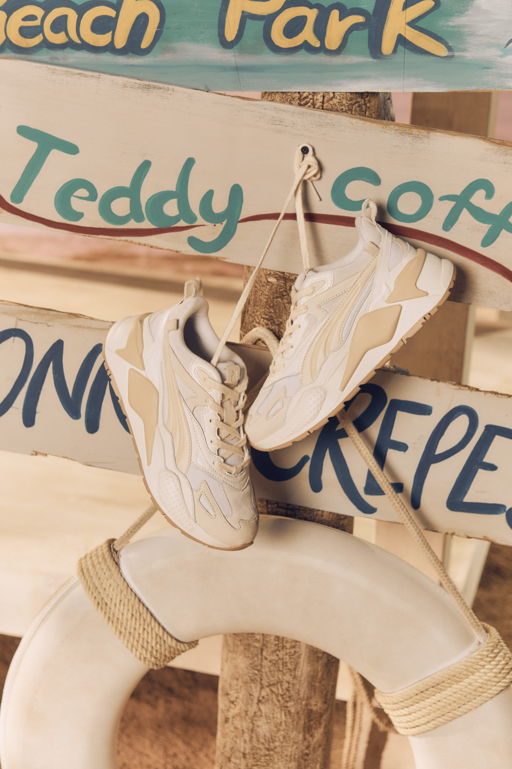 女神夏日OOTD 開課啦！準備好筆記：「PUMA RS-X 復古老爹鞋是關鍵！」跟著SnowBaby蔡瑞雪腳步走就對了！