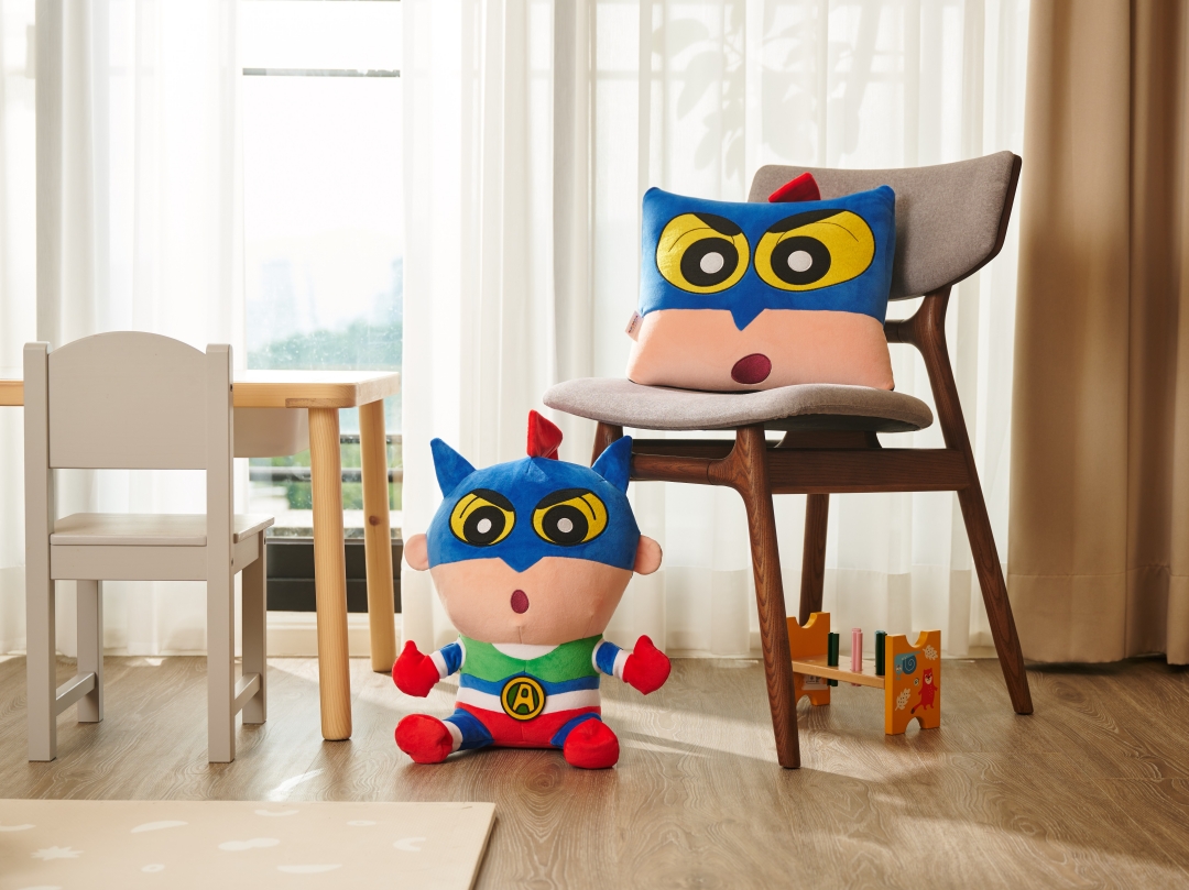 你回來了！全聯 x 蠟筆小新聯名周邊積分樂開跑！抱枕、餐具、晴雨傘...5 款超萌聯名周邊必收