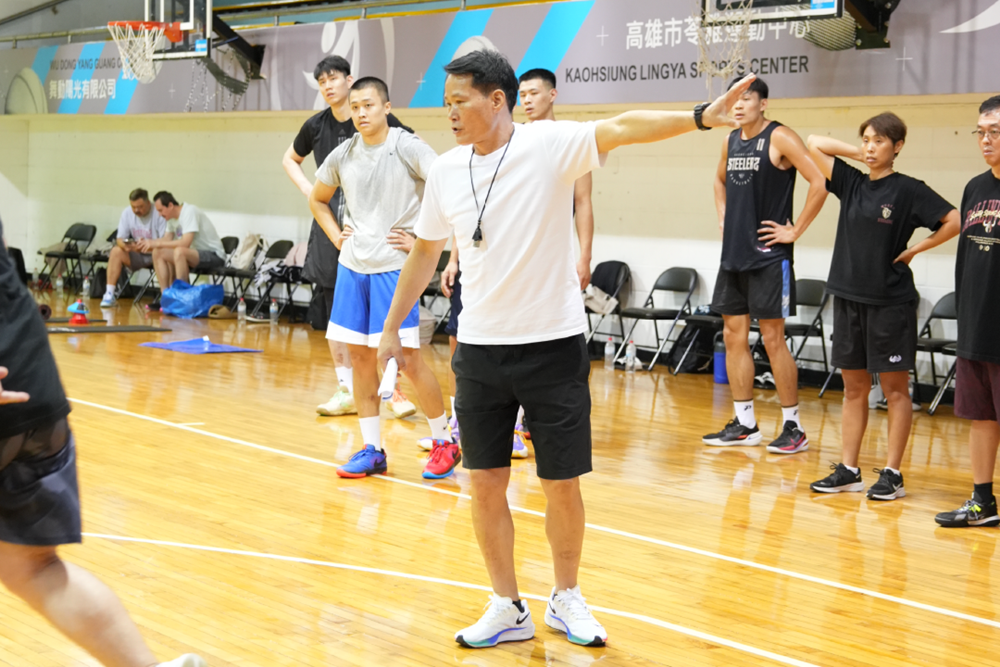 龍哥轉任營運長！邱大宗正式接掌高雄鋼鐵人兵符，承諾會製造更多「金句」給球迷！