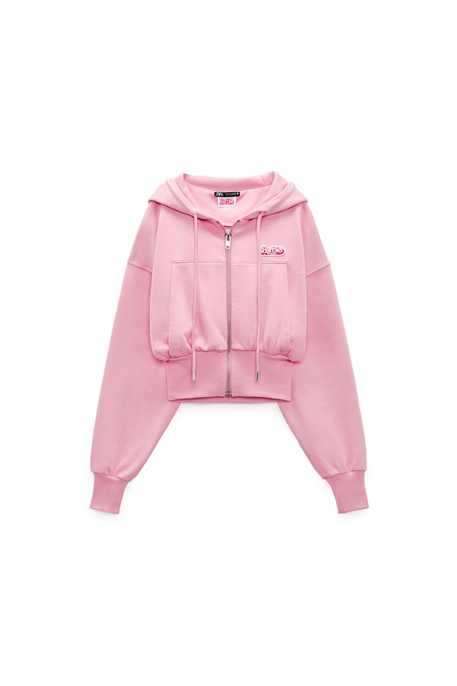 Y2K 風格滿載！ ZARA x 《BARBIE》聯名系列正式登場，電影同款真的買得到！
