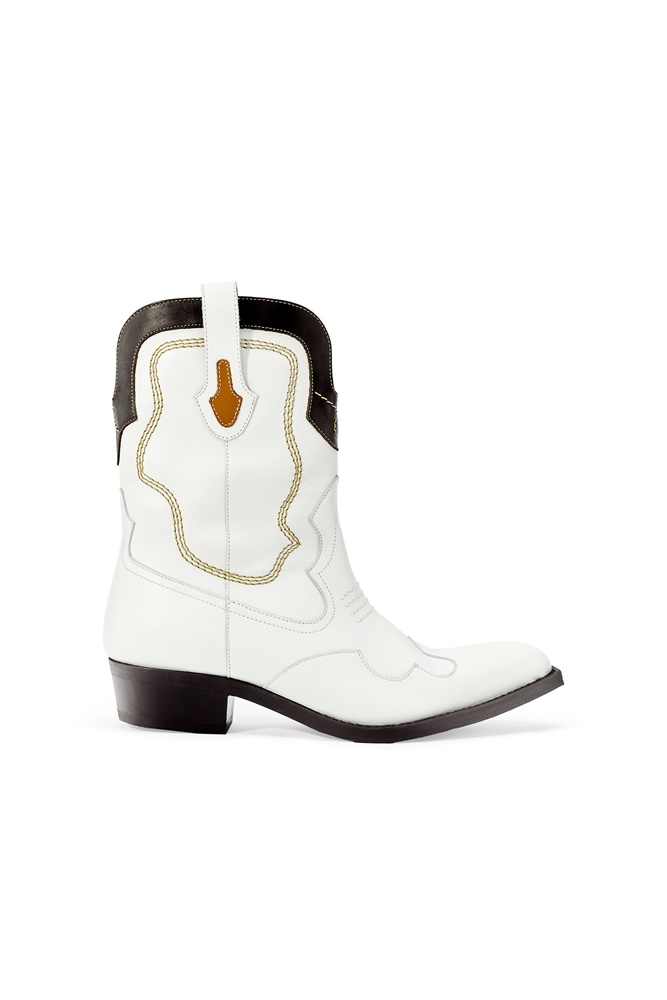 Y2K 風格滿載！ ZARA x 《BARBIE》聯名系列正式登場，電影同款真的買得到！