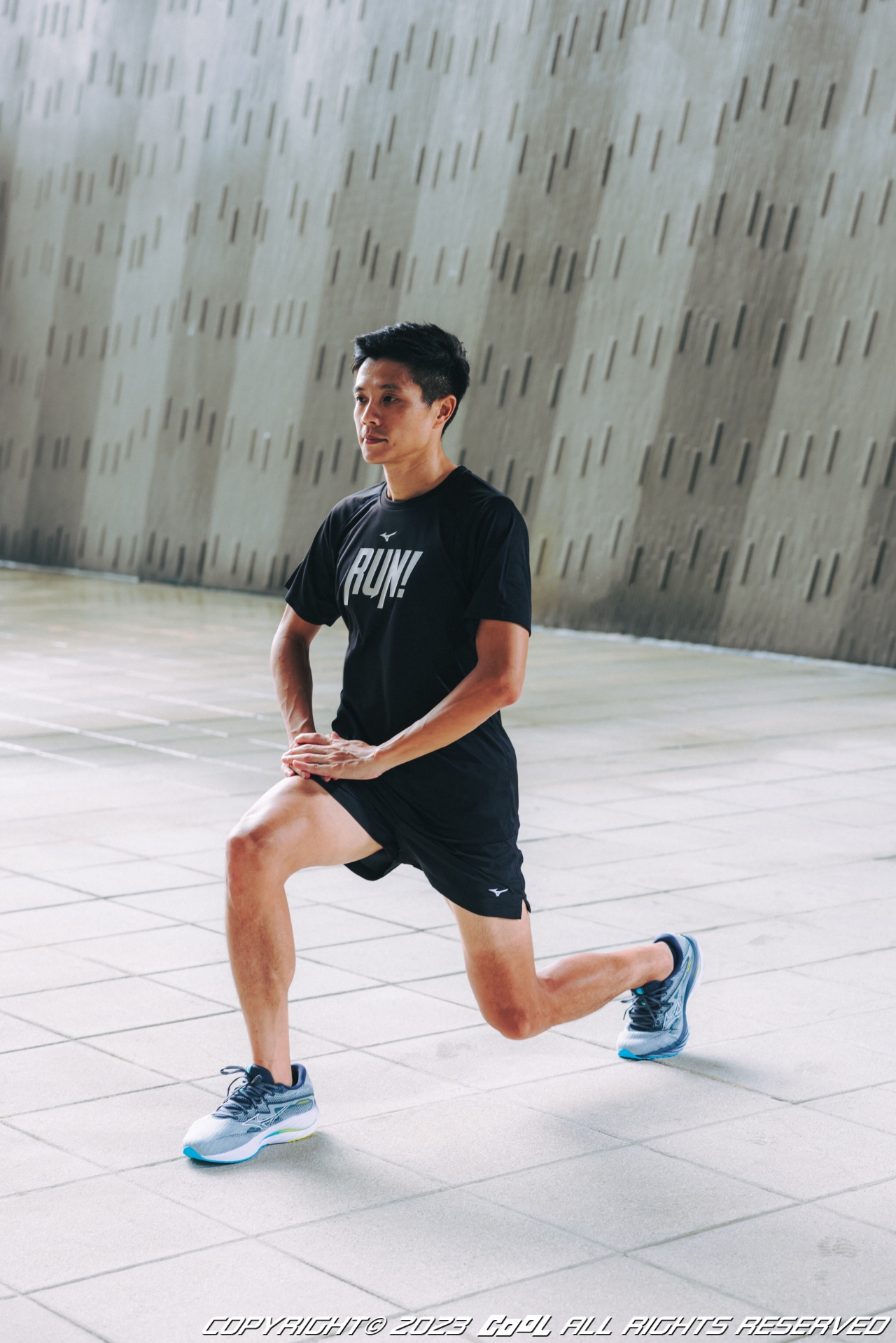 定番神跑鞋再進化！ WAVE RIDER 27 重新定義跑步標準，讓 MIZUNO 帶你邁出經典新浪潮！