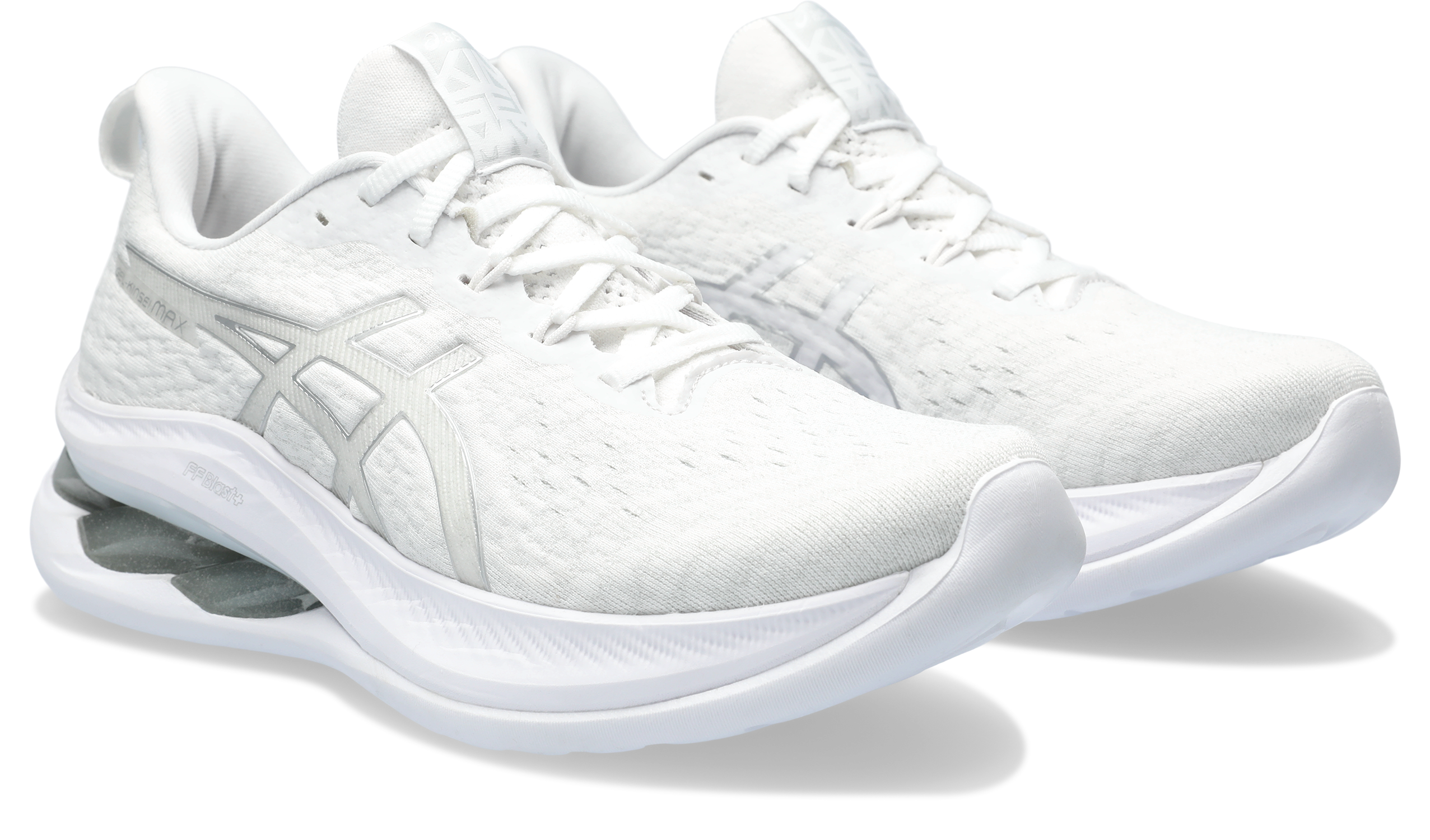 就是貪心！GEL-KINSEI MAX不甘只做運動鞋！頂配性能俐落外型，從運動到日常穿搭全部一鞋包辦！