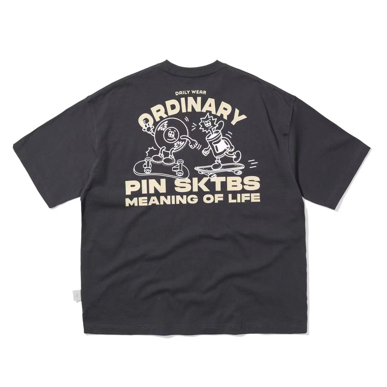 設計融入雙方核心元素！PIN SKTBS 攜手台灣四品牌打造聯名服飾系列