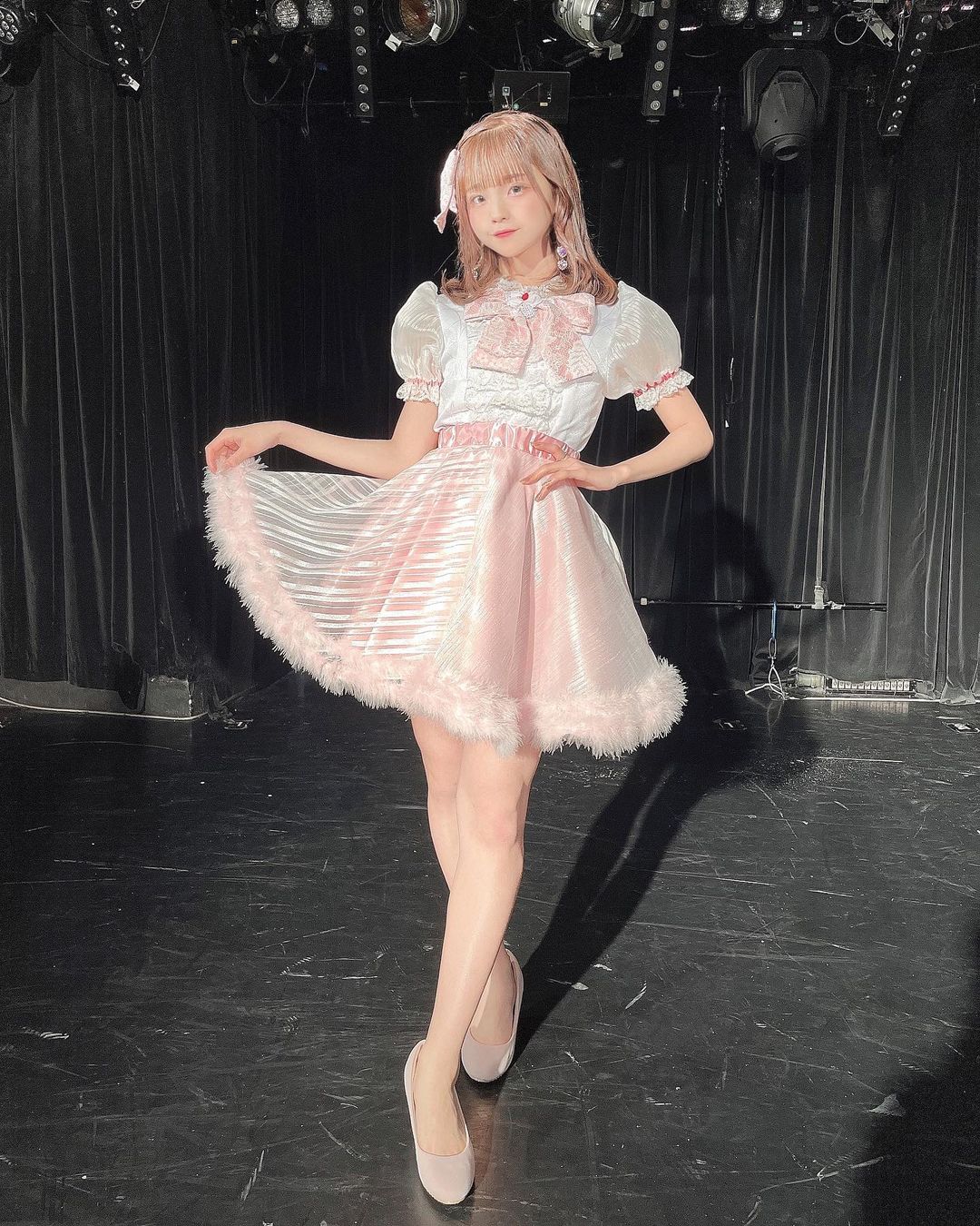 日本票選「最可愛高一生」冠軍出爐！千葉縣 15 歲女學生模樣曝光　日網嚇翻：確定不是小學生？