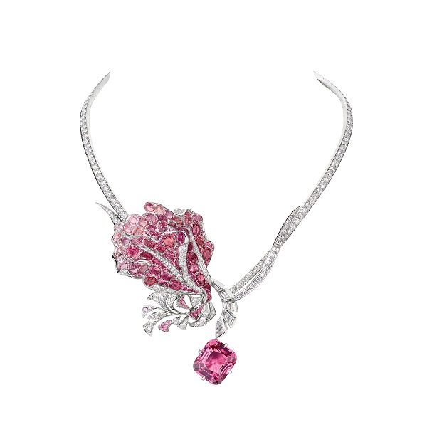 Chaumet 頂級珠寶展登場！「雙金影后」賈靜雯戴的這系列珠寶竟要價上億元！