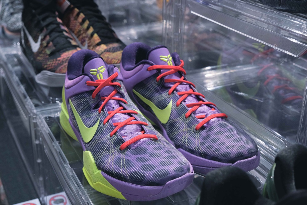 走進回憶 Kobe 的時光隧道！MAMBA FOREVER 特展期間限定登場，8 代抽籤資訊同步釋出！