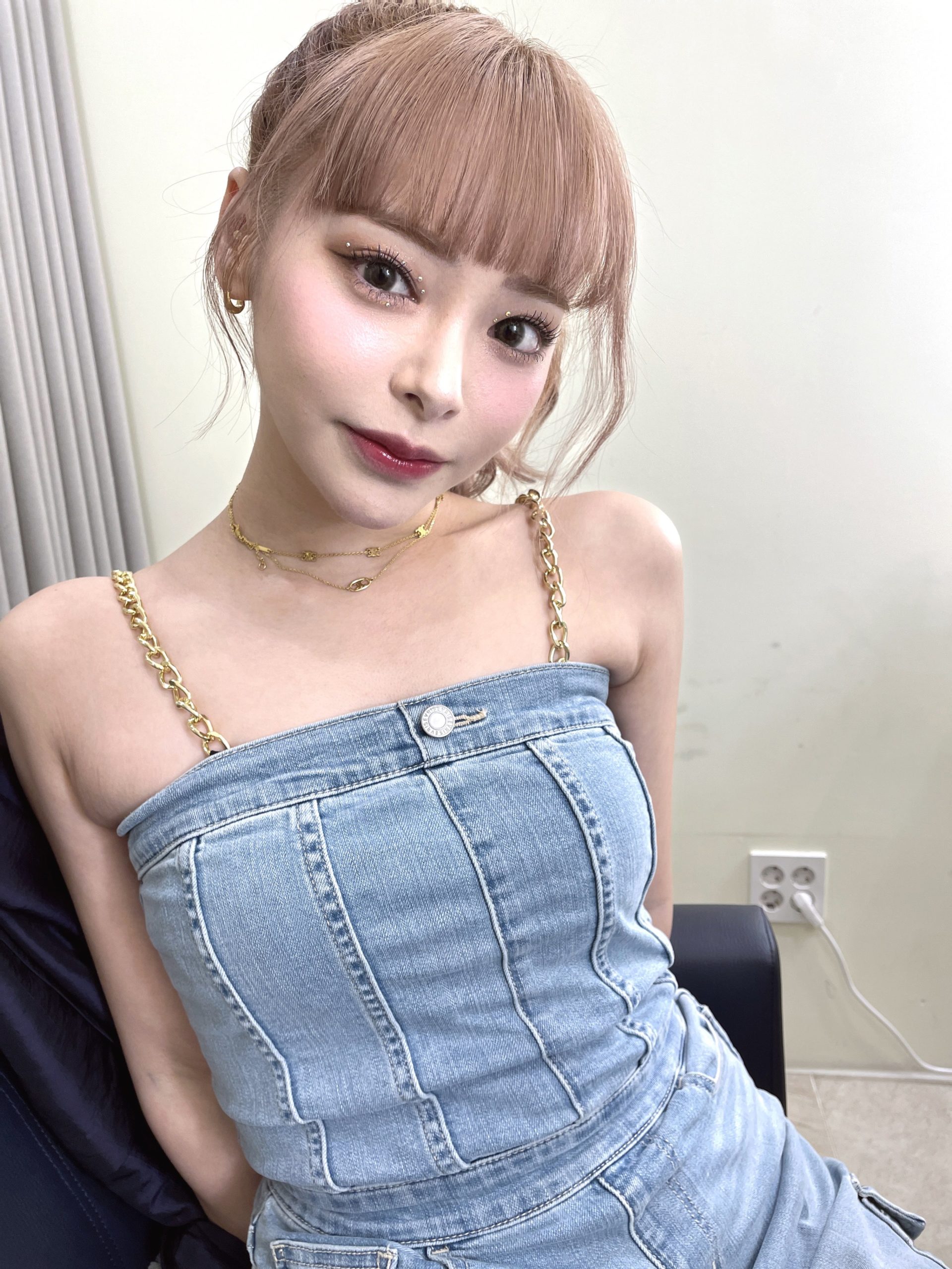 魅力無法擋！人氣女優「小倉由菜」曝光新造型，引發網友大讚：超級可愛