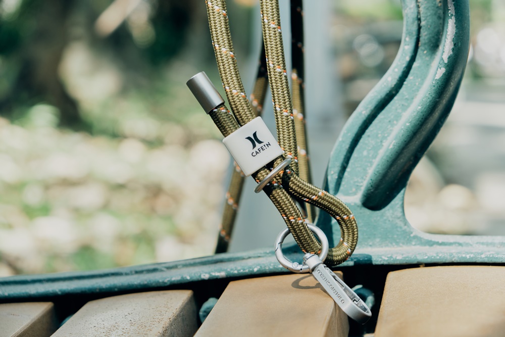 衝浪神牌 Hurley 來台十週年攜手 CAFE!N 打造今夏最 CHILL 《 SW!NG 》主題咖啡廳，限定好康送不停！