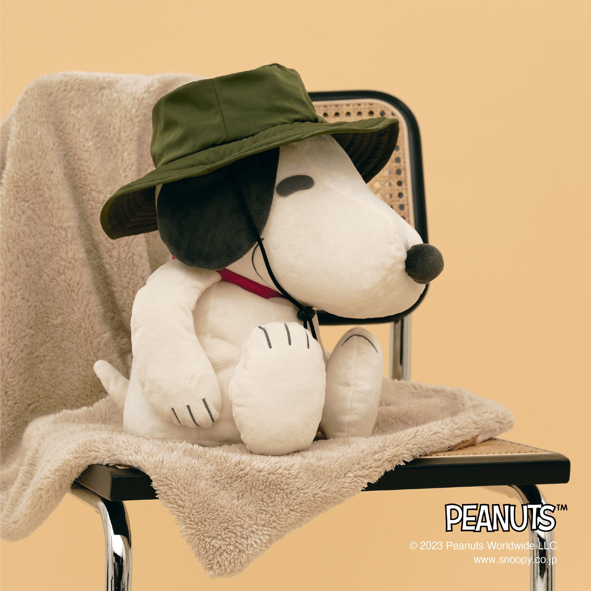 讓史努比陪你動滋動！美津濃 x 《Peanuts》聯名，推出史努比造型壺鈴！
