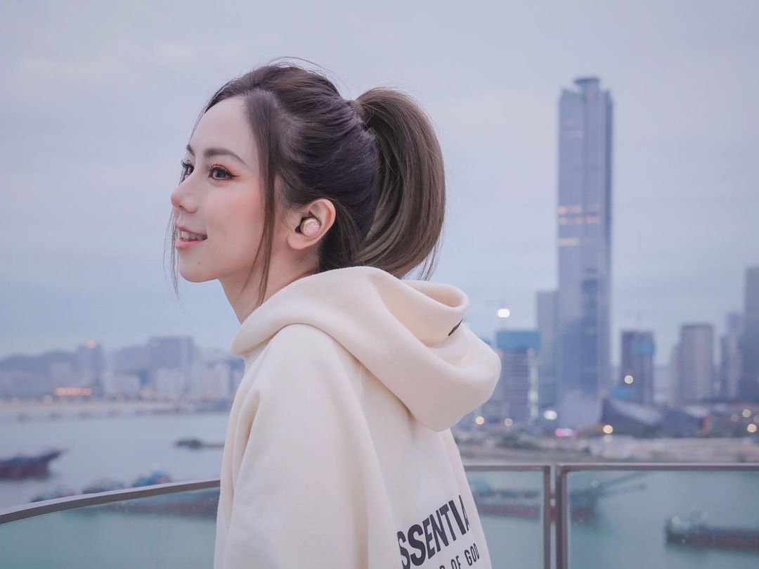 鄧紫棋想家曬出無敵海景！近 9 千萬豪宅格局曝光，《我是歌手 2 》直接賺進一間房！