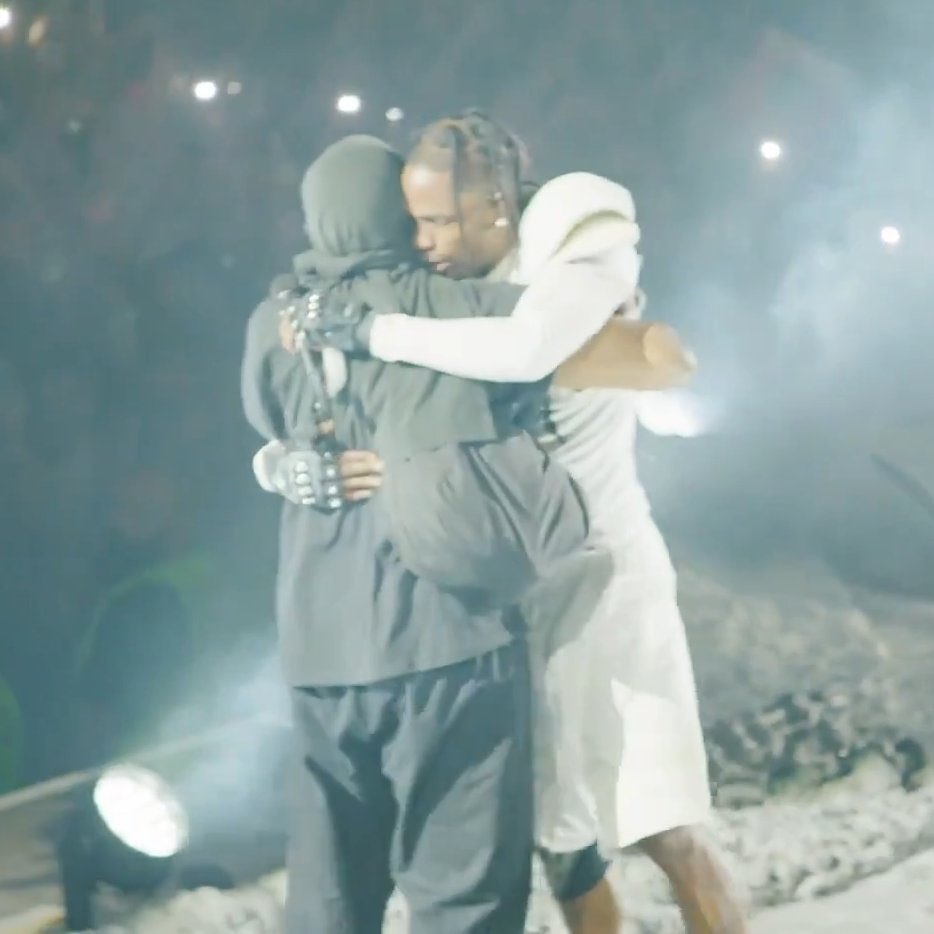 最快 10 月登場！？網傳 Ye 新專輯細節：是兩大神專《The College Dropout》和《The Life of Pablo》的結合體！