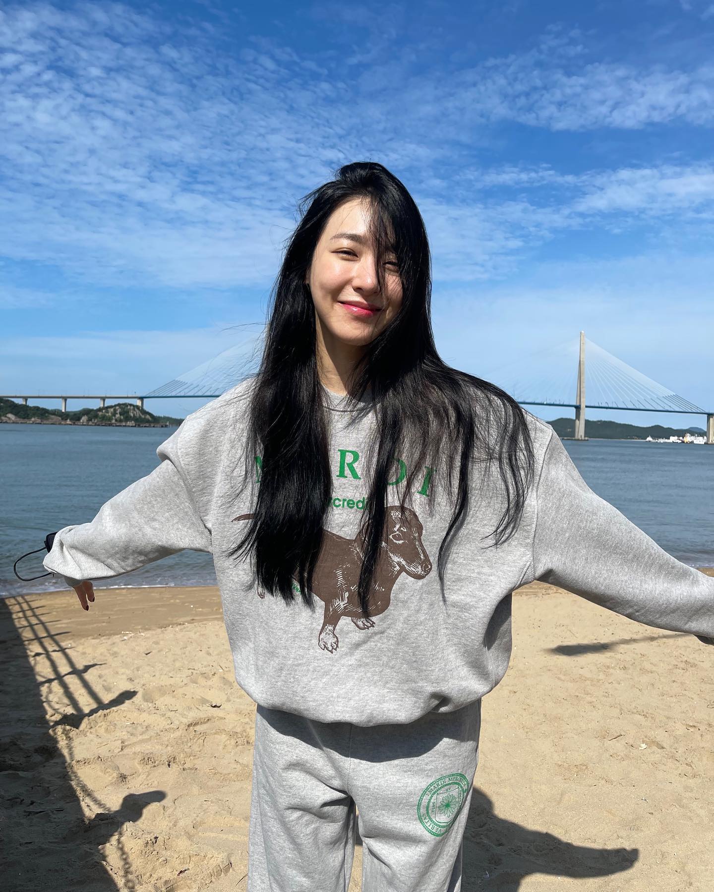 Jennie、IU、宣美都穿它！法式小雛菊品牌 Mardi Mercredi 台灣也買得到了！