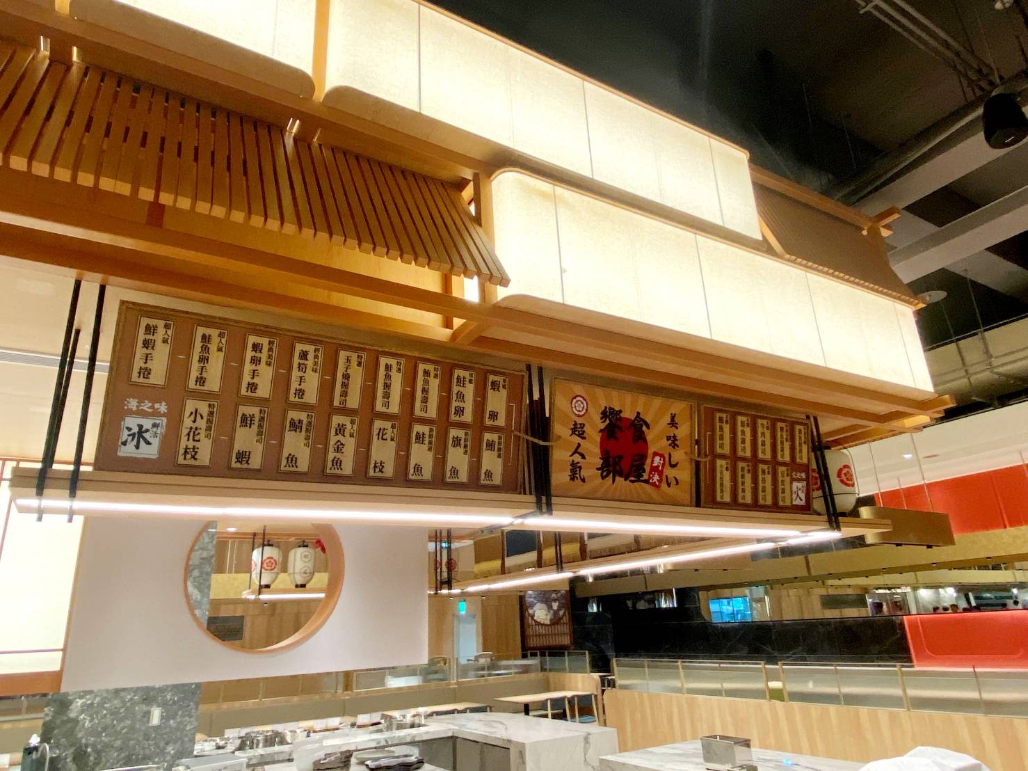 中台灣最大！饗食天堂全新進駐LaLaport，東泉辣椒醬、大甲芋頭入菜，金色三麥冠軍啤酒無限暢飲