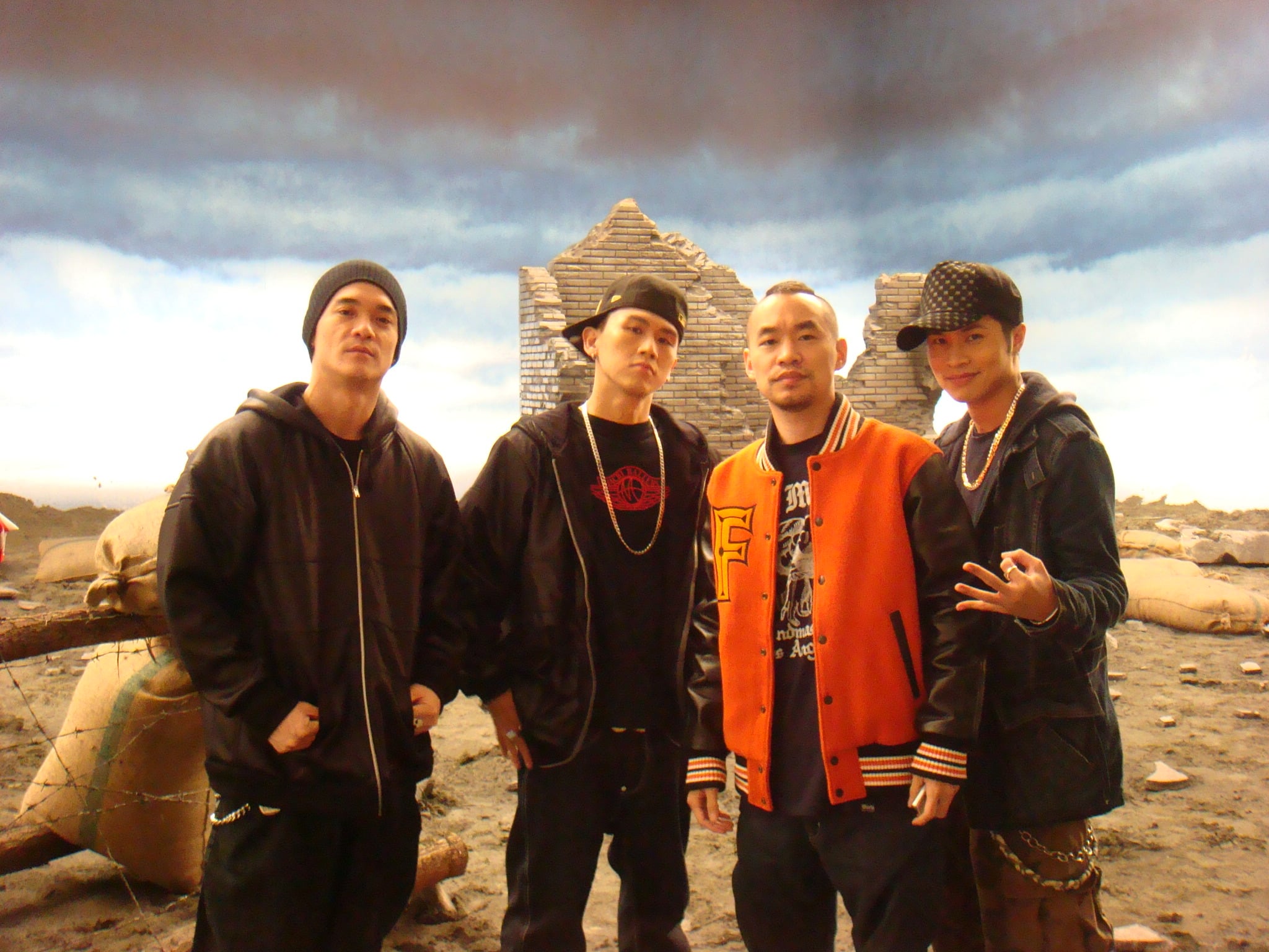 三角COOL-月亮代表我的心 裡有問題